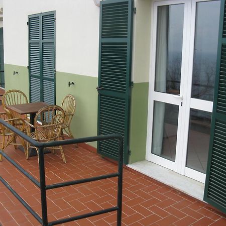 Residence Borgo San Sebastiano Bergeggi Dış mekan fotoğraf