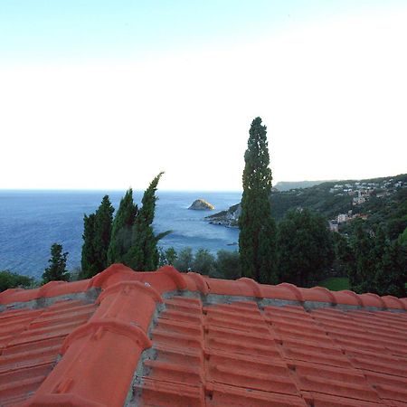 Residence Borgo San Sebastiano Bergeggi Dış mekan fotoğraf