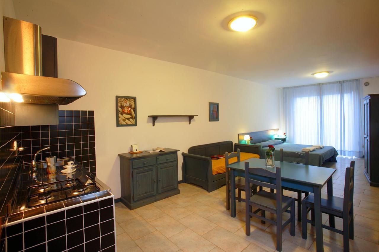 Residence Borgo San Sebastiano Bergeggi Oda fotoğraf