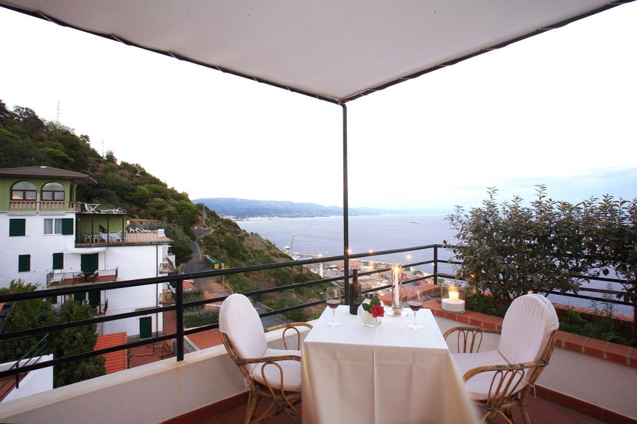 Residence Borgo San Sebastiano Bergeggi Oda fotoğraf